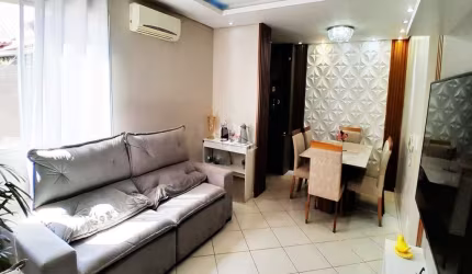 Casa em condomínio fechado 70m² 02 dormitórios 02 vagas no Bairro Olaria, em Canoas