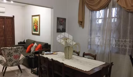 Casa de 3 dormitórios no Centro de Esteio
