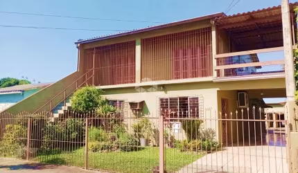 Casa ampla com 6 quartos no bairro Niterói