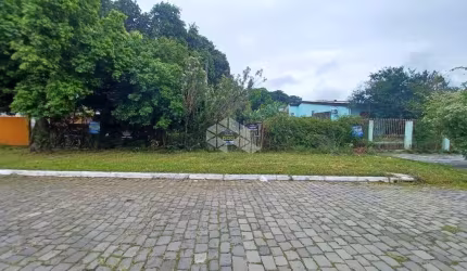 Terreno  20x37 totalizando 740m² Bairro Harmonia / Canoas