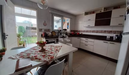 Ótimo Sobrado 2 Suítes, 2 vagas com 86,10m² Bairro Nossa Senhora das Graças