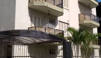 Apartamento com sacada bairro Nossa Sra das Graças.