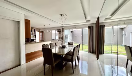Casa térrea com 3 dormitórios no Bairro Estancia Velha em Canoas/RS.