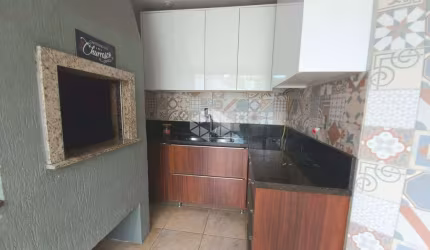 Casa térrea 2 dormitórios  e churrasqueira bairro são José canoas/RS.
