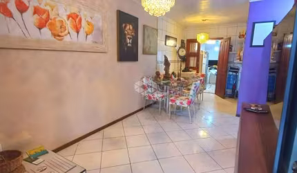 Casa térrea 2 dormitórios bairro São José Canoas/RS.
