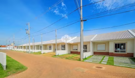 Casa em condomínio 71,56m² 03 dormitórios, 01 suíte 02 vagas, no bairro Central Parque em Cachoeirinha