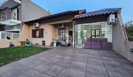 Casa com 3 Quartos e 2 banheiros à Venda, Gravataí