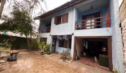 Casa sobrado 3 dormitórios 166m² privativos Bairro Nossa Senhora das Graças