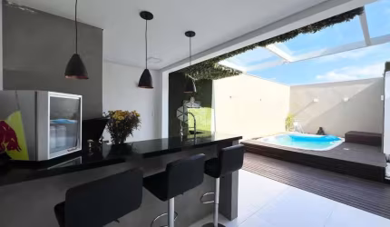 Casa  em condomínio, com piscina107m² 03 dormitórios, 02 vagas  no Bairro Mathias Velho em Canoas