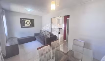 Sobrado em condomínio fechado mobiliado 87,58m² 03 dormitórios 02 vagas no Bairro Igara, em Canoas