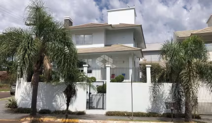 Casa sobrado 3 Dormitórios com 3 Banheiros em esteio