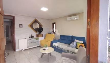 Residencia terrea com 3 dormitórios, 3 banheiro, e edicula com mais 02  dormitorios na Estancia Velha em Canoas