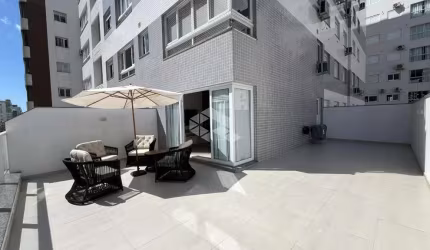 Apartamento Garden semimobiliado, com 3 dormitórios, bairro Navegantes em Capão da Canoa-RS