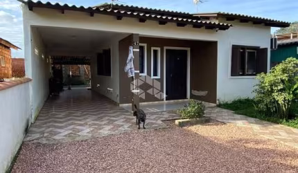 Casa com 2 Dormitórios bairro Floresta em Nova Santa Rita
