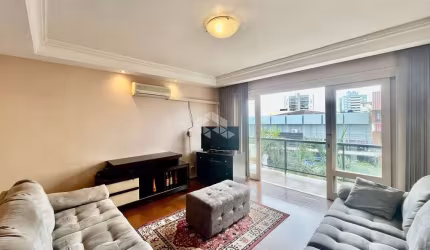 Apartamento 3 dormitórios 98m² privativos mobiliado com sacada e vaga Centro Esteio