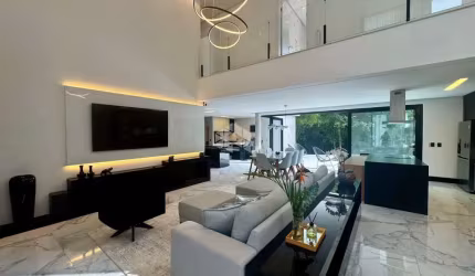 Casa em condominio com 3 suites em Cachoeirinha/RS