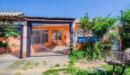 Casa residencial Missiones são 02 casas no terreno e 3 kitnet.