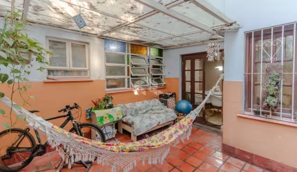 Apartamento garden de 3 dormitórios, 2 áreas abertas e garagem no bairro Auxiliadora próximo da Plínio Brasil Milano, 24 de Outubro e Carlos Gome