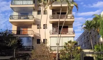 Cobertura 2 quartos com dependência, 2 garagens e piscina no bairro Higienópolis