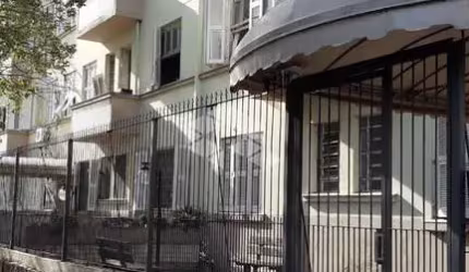 Apartamento 2d próximo ao Hospital Clínicas e Cardiologia