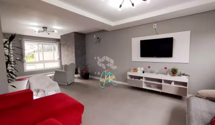 CASA À VENDA, 4 DORMITÓRIOS, VERDES CAMPOS EM PORTO ALEGRE