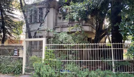 EXCELENTE IMÓVEL PARA INVESTIMENTO - CASA BAIRRO  SÃO JOÃO - GRANDE LOCALIZAÇÃO