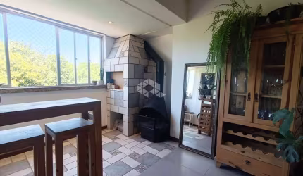 Apartamento à venda, 2 dormitórios, vaga, Rua Sálvio Soares, zona sul, bairro Cristal.