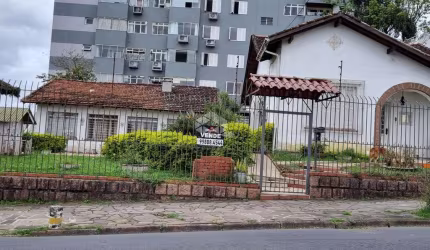 Casa de esquina, à venda, 4 quartos, piscina, jardim, no Bairro Aparício Borges, Porto Alegre/RS