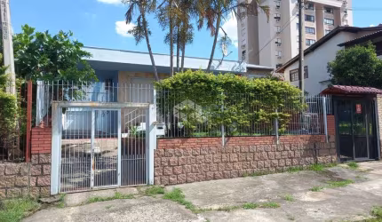 Casa térrea à venda com 3 quartos, 1 suíte no Jardim Itu