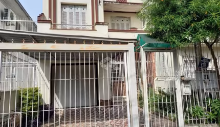 Casa à venda na Cristóvão Colombo