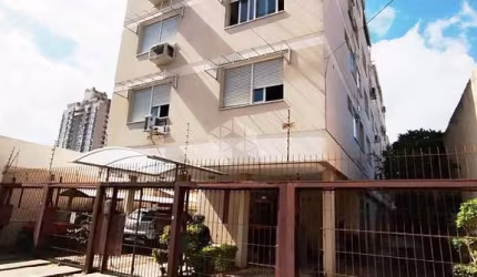 Cobertura à venda, 3 dormitórios (suíte), 1 vaga, na Vicente da Fontoura, bairro Rio Branco, Porto Alegre/RS