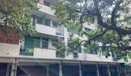 Apartamento à venda, 2 quartos e dependência, Rua Laurindo, Santana, HCPA, Ufrgs