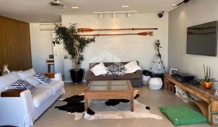 Apartamento mobiliado em Morumbi com 143m² e 2 vagas na garagem