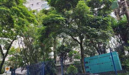 Apartamento á venda na Saúde, próximo a estação São Judas, com 3 Dorms,2 banheiros e 1 vaga de carro