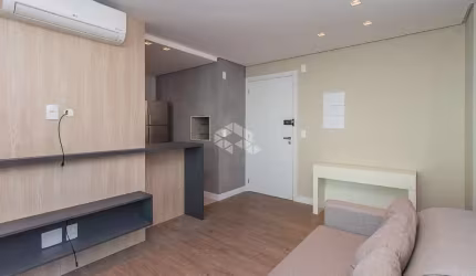 Apartamento Mobiliado no bairro Menino Deus, em Porto Alegre