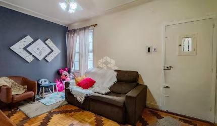 Apartamento 3 Dormitórios espaçosos no bairro Navegantes em Porto Alegre