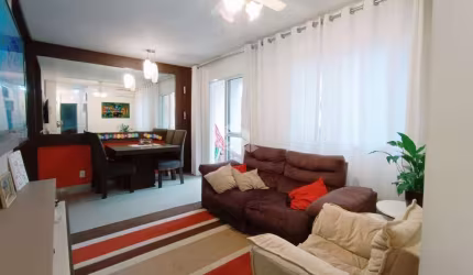 Apartamento de 3 dormitórios com sacada e 1 suíte, 1 vaga de garagem no Bairro Humaita