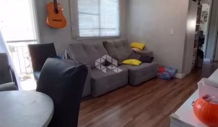 Apartamento 3 dormitórios, suíte,  banheiro, sacada 1 vaga de garagem no bairro Humaitá, em Porto Alegre.