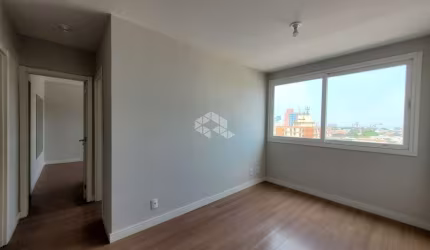 Apartamento 02 Dormitórios com box de garagem coberto no bairro São joão