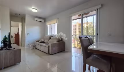 Apartamento, 2 Dormitórios 1 vaga no Bairro Humaita, em Porto Alegre