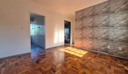 Apartamento de 1 dormitório no bairro Humaitá.Pronto para morar,