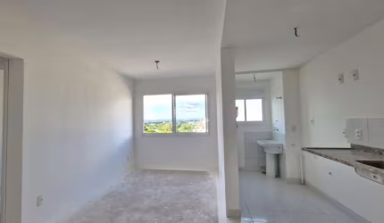 Apartamento de 2 dormitórios e 1 vaga de garagem, localizado no bairro Humaitá, em Porto Alegre.