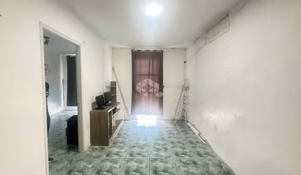 Apartamento de 1 dormitório no bairro Humaitá em Porto Alegre.