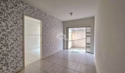 Apartamento com 2 dormitórios no bairro Passo D'areia em Porto Alegre.