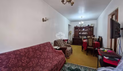 Apartamento 02 dormitórios, semimobiliado, elevador,  01 vaga no Bairro Higienópolis , em Porto Alegre