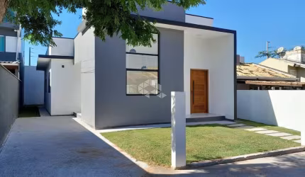 CASA DE 3 QUARTOS NO BAIRRO CAMINHO NOVO - PALHOÇA/SC