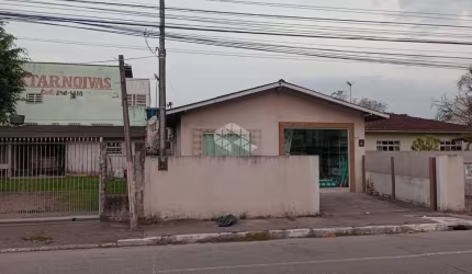 CASA DE 2 DORMITÓRIOS NO BAIRRO AREIAS - SÃO JOSÉ/SC
