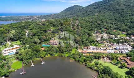TERRENO DE 7.148,72m² NO CANTO DA LAGOA - FLORIANÓPOLIS/SC