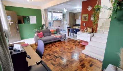 CASA COM 3 QUARTOS NO CENTRO - FLORIANÓPOLIS/SC
