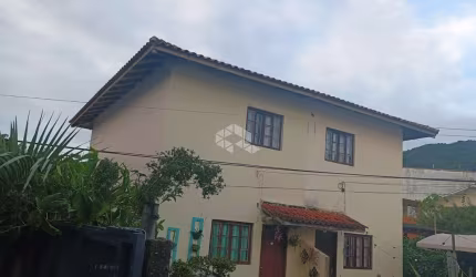 CASA 2 DORMITÓRIOS. BARRA DA LAGOA ,FLORIANÓPOLIS/SC